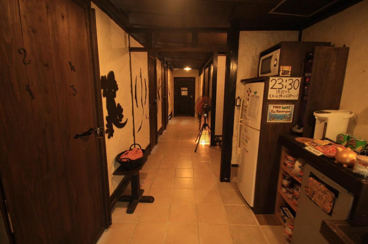 Taketomijima Guesthouse And Je Taime Esterno foto